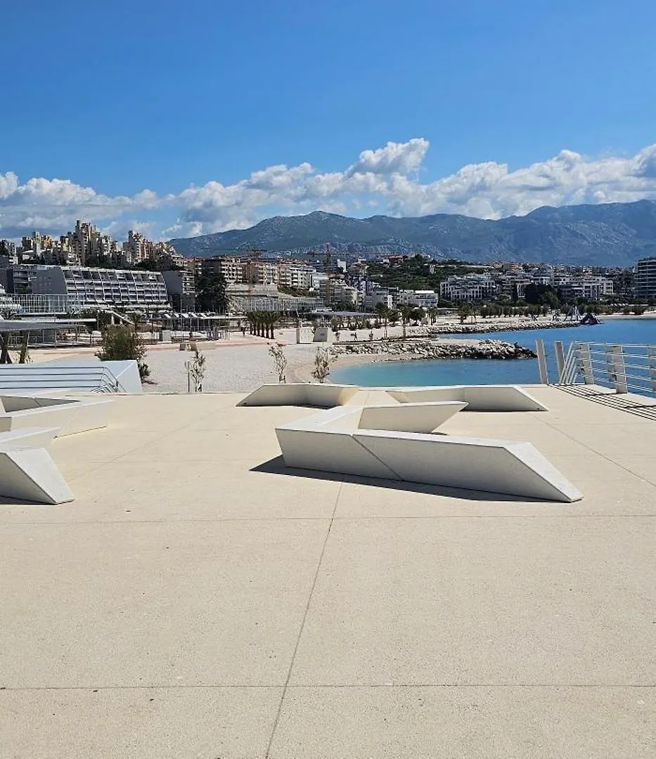 Adela Apartments - Beach Znjan Сплит