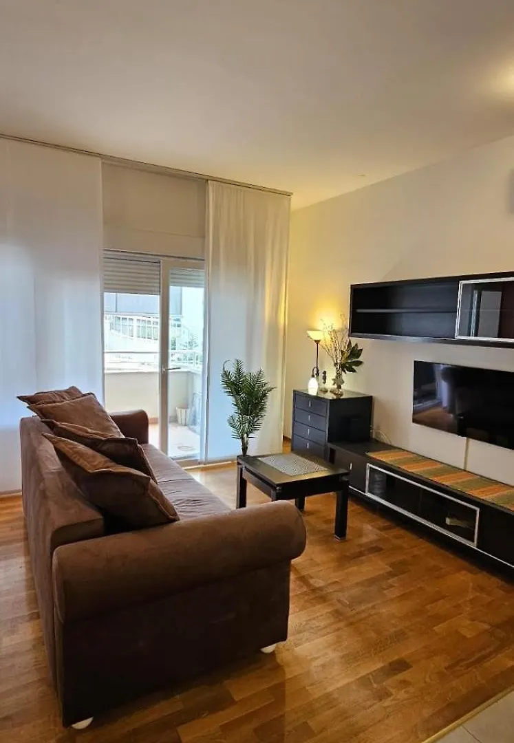 Adela Apartments - Beach Znjan Сплит Хорватия