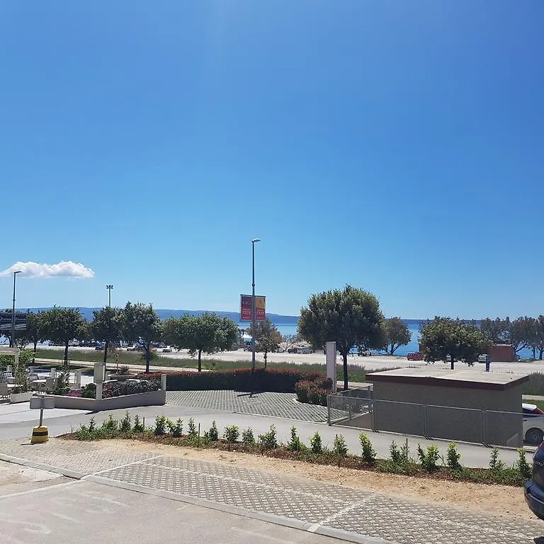 Adela Apartments - Beach Znjan ספליט קרואטיה