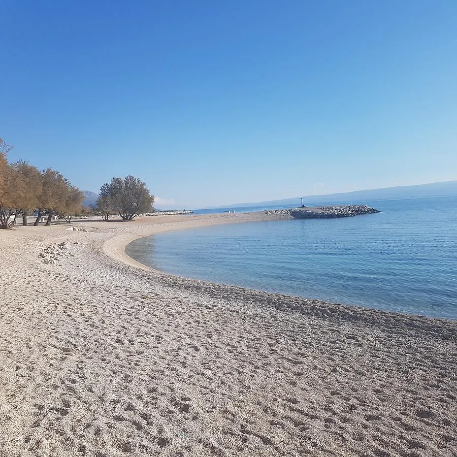 Adela Apartments - Beach Znjan Сплит