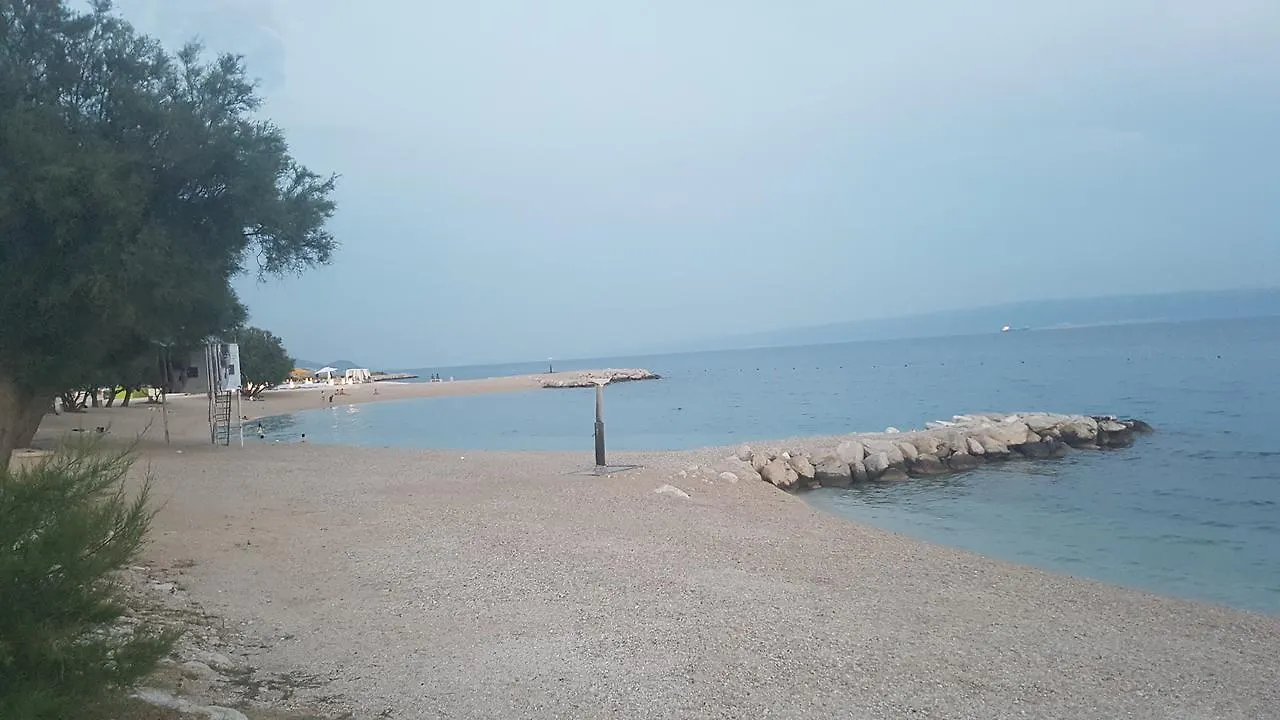 Adela Apartments - Beach Znjan Сплит 0*,