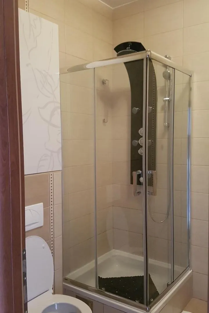 Adela Apartments - Beach Znjan Сплит